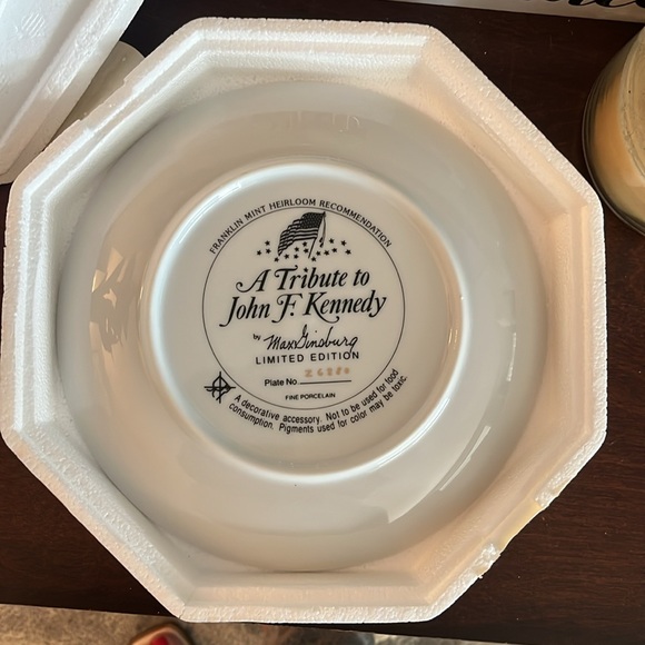 John F. Kennedy Limited Edition Plate Franklin Mint Heirloom Max Ginsburg - Picture 3 of 7